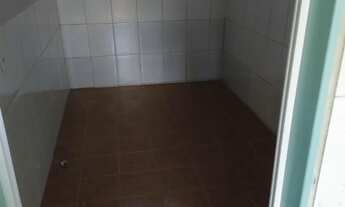 Imagem: Casa com dois quartos mais uma loja