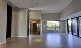 Imagem 3: Casa com 4 dormitórios à venda, 275 m² por R$ 3.015.000,00 - Condomínio Villas do Golfe