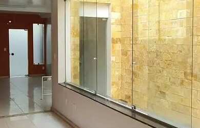 Imagem: Prédio Comercial na Rua Maruim, bairro