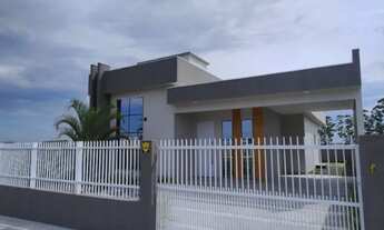 Imagem: Casa de Alto Padrão à venda no bairro