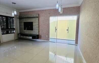 Imagem 6: Casa em condomínio para venda na Avenida do Aririzal