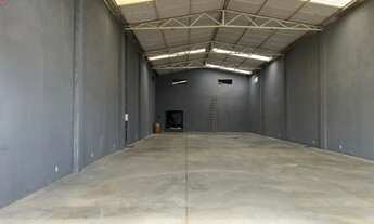 Imagem 2: ALUGO GALPAO QD 612 SUL FRENTE A TO