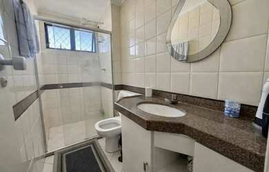 Imagem 3: Edifício Manhattan Residence, esta cobertura duplex no 14º andar [267