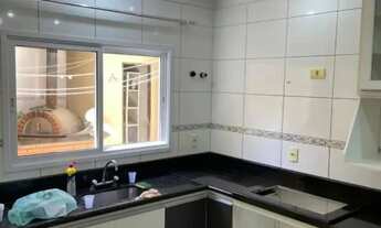 Imagem 2: Sobrado, 4dorm (2 suítes), 2 vg, no Residencial Righi em São José dos Campos - SP R$ 550.0