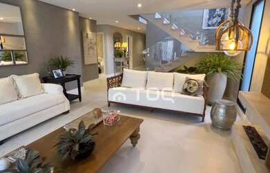 Imagem: Casa com 5 dormitórios à venda, 300 m²