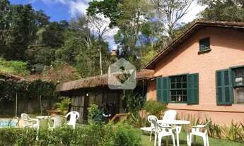 Imagem: Casa para venda com 5 quartos, 3200m²