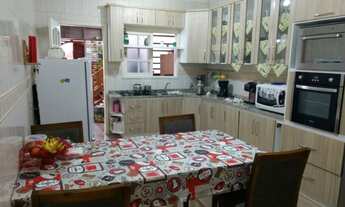 Imagem 7: Pavilhão C/200 m² / Residência de 200m² 3 quartos 1 Suíte e Salão Festas