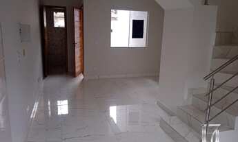 Imagem 5: Sobrado para Venda em Curitiba, Umbará, 3 dormitórios, 2 banheiros, 1 vaga