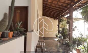 Imagem 7: Casa linear com 3 quartos e cobertura / Ótima localização perto dos comércios