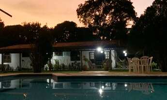 Imagem 4: Casa em aldeia com piscina