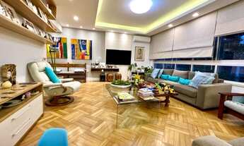 Imagem: DESLUMBRANTE! Quadra da PRAIA em COPACABANA!