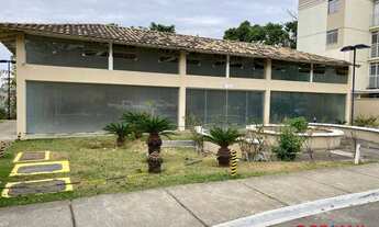 Imagem 2: Apartamento com 3 dormitórios para alugar, 74 m² por R$ 800,00/mês - Santa Luzia - Juiz de