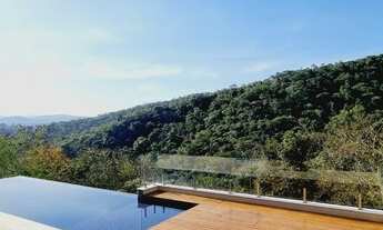 Imagem 2: Casa Alto Padrão para Venda em Alphaville Santana de Parnaíba-SP