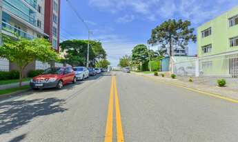 Imagem 3: Apartamento para venda possui 69 metros quadrados com 3 quartos em Água Verde - Curitiba