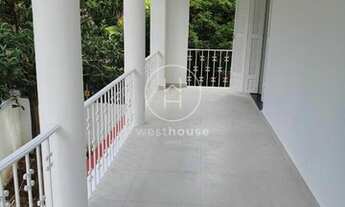 Imagem 3: Casa Padrão Casa com 5 banheiros