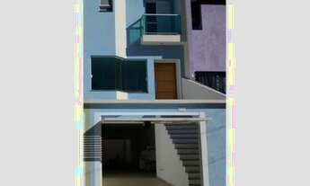 Imagem 2: Lindo Sobrado com três Dormitórios no Bairro Sítio da Figueira