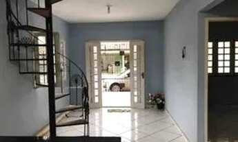 Imagem 7: VENDA Casa com 4 dormitórios