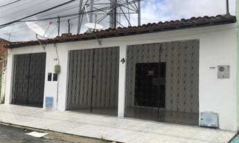 Imagem: Duas casa a venda no Centro de Maracanaú