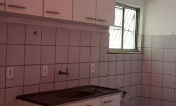 Imagem 5: Vendo ou Alugo Apartamento no Passaré, 02 Quartos - Vaga - 50 m²