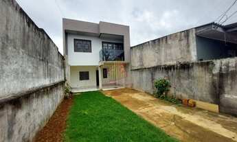 Imagem 2: MAGNÍFICO SOBRADO COM AMPLO GRAMADO E EDICULA COM CHURRASQUEIRA!!! - SO357