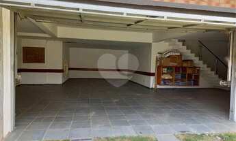 Imagem 6: Indo imóvel no Jardim São Bento em rua totalmente residencial, com rápido acesso a Braz L