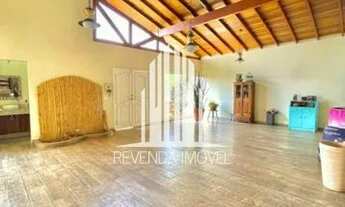 Imagem 4: Casa 3 dorm. 3 suítes 3 banheiros 4 vagas de garagem cond. fechado