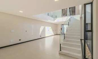 Imagem 6: Sobrado no Centro - 243m² com 3 suítes e Piscina