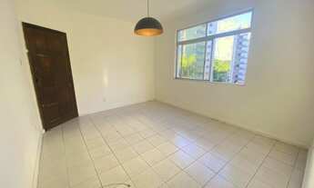 Imagem 2: Apartamento para Locação em Salvador, Candeal, 2 dormitórios, 1 banheiro, 1 vaga