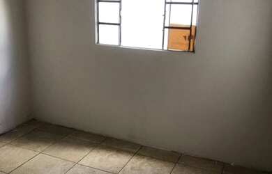 Imagem 2: Alugo barracão com água e luz incluso -Tupi