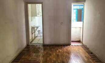 Imagem 3: Apartamento para venda possui 70 metros quadrados com 2 quartos em Laranjeiras - Rio de Ja