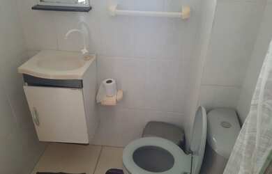 Imagem 6: Apto SALINAS 1 quarto cozinha e banheiro