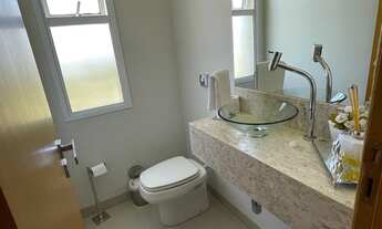 Imagem 5: Casa para venda com 220 metros quadrados com 3 quartos e 3 suítes