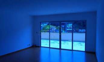 Imagem 2: ALUGO por R$ 2.300 +txs OU VENDO COBERTURA AMPLA NA MOSELA COM 3 QUARTOS R$ 890.000,00