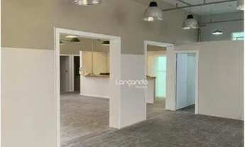 Imagem 5: Casa com 2 dormitórios, 250 m² - venda por R$ 2.225.000 ou aluguel por R$ 11.000/mês - Vil