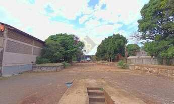 Imagem: Terreno Comercial para Locação no Bairro