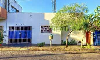 Imagem 3: Casa à venda, 3 quartos, Custódio Pereira - Uberlândia/MG - Rotina Imobiliária