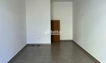 Imagem: Loja disponível para venda no bairro Santa