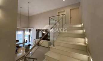 Imagem 3: Casa de Condomínio de Luxo com 5 Suítes na Cidade de Cidade] - 437m² - 4 Vagas - Imperdíve