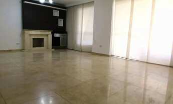 Imagem: Batel 4 quartos 2 vagas livres, pronto para