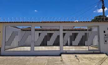 Imagem: Alugo casa com 2 quartos, Setor Crimeia