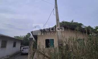 Imagem 4: Casa Semi Mobiliada para Locação na Colônia Japonesa, Itajaí, com 3 Quartos