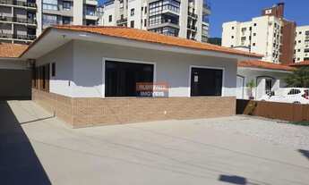 Imagem 2: Casa para Venda em Florianópolis, Córrego Grande, 4 dormitórios, 3 banheiros, 3 vagas