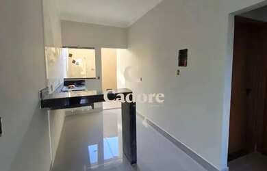 Imagem 2: Casa à venda Bairro Jardim Ipanema 2/4 com suite