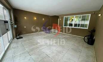 Imagem: SOBRADO COM CORREDOR LATERAL - 305M2 A.U