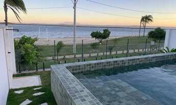 Imagem 6: Imóvel para venda possui 220 metros quadrados com 3 quartos