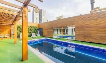 Imagem: Casa alto padrão com 3 suítes e piscina