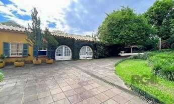 Imagem 3: Casa em Porto Alegre, no bairro Pedra Redonda, com 7 dormitório(s), e 7 banheiro