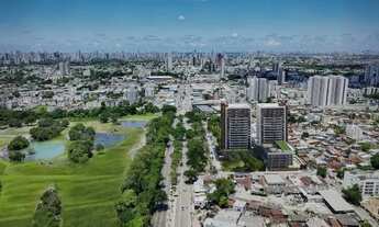 Imagem 2: More em frente ao Golf Club com 2qts, varanda gourmet e lazer competo