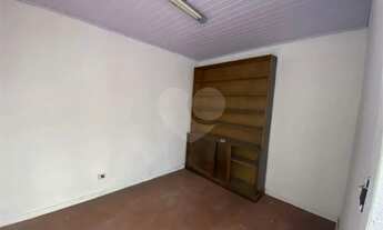 Imagem 4: Excelente Sobrado Adaptável para Uso Comercial ou Residencial