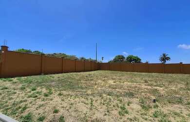 Imagem 4: LOTE EM APHAVILLE [28205